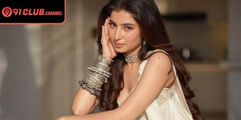 Sara Arjun artistic upbringing and financial status